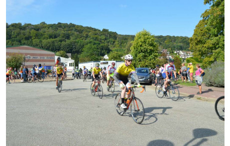 Cyclo pour Enzo à Montville